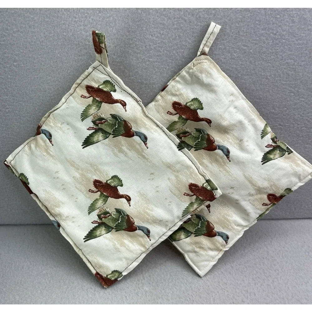 VTG Handmade Mallard Duck Pot Holders Set of 2 Rustic Cabin Lodge Kitchen Decor